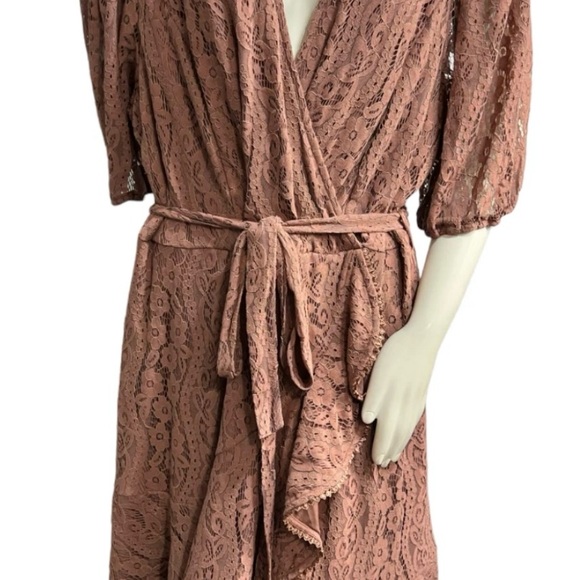 NWTCity Chic Dress Womens plus size
XXL Brown Crossover Floral Lace
Short Sleeve - Picture 4 of 10